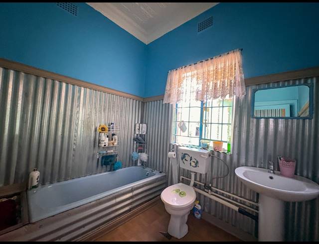 3 BEDROOM HOUSE TO LET IN BRENTHURST